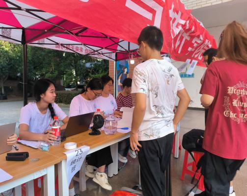 说明: 图示, 示意图
中度可信度描述已自动生成:ver1